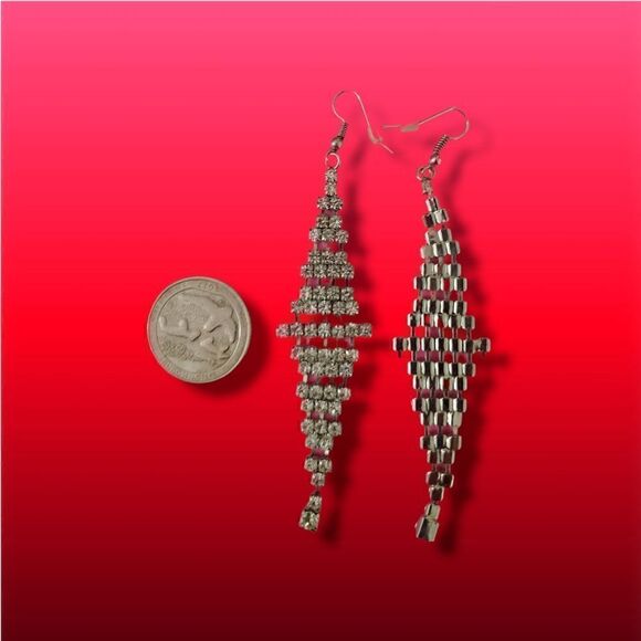 Crystal Drop Earrings for Pierced Ears NWOT Never Worn After Five Look - Picture 3 of 4